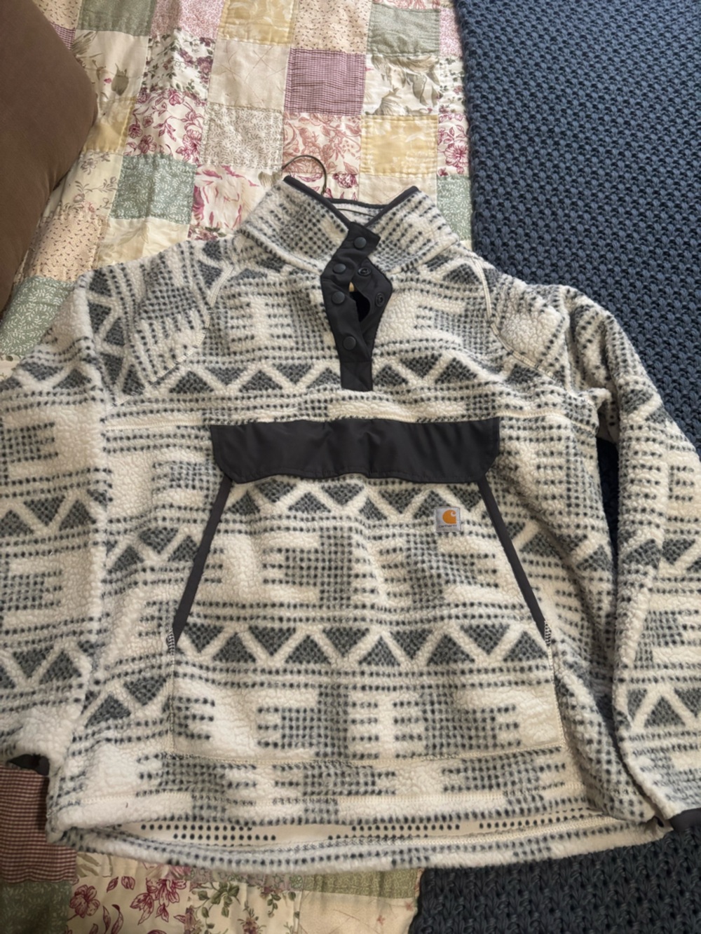 Patterned quarter button sweater
